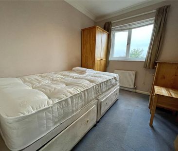 5 bedroom detached house to rent - Photo 3