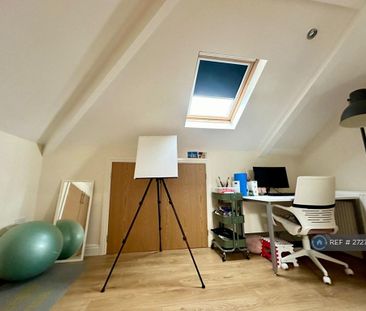 2 bedroom penthouse to rent - Photo 6