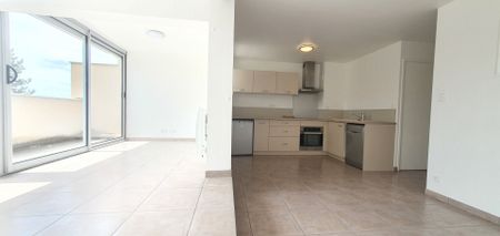 Location Appartement 2 pièces 42m² - Photo 4