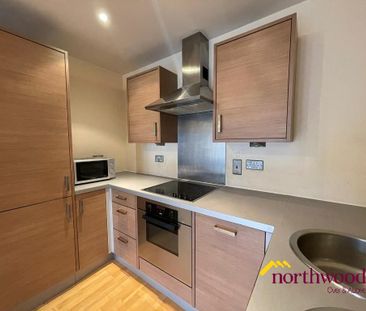 1 bedroom flat to rent - Photo 6