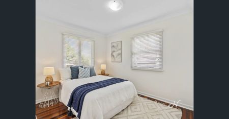 ELEVATED & MOVE-IN READY CHARM WITH MODERN TOUCHES - Photo 3