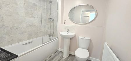 2 bedroom apartment to rent - Photo 4
