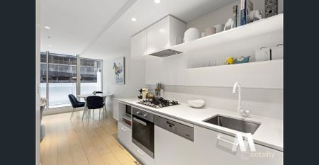 Modern 2 Bedroom Apartment in the Heart of South Yarra - Photo 3