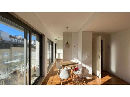 2 room luxury Duplex for rent in Santo António, Lisbon - Photo 5