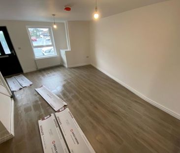 36 Grand Street, Lisburn, BT27 4UD - Photo 1