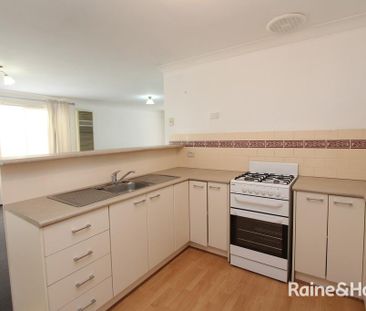 2/28 Torch Street, Bathurst, NSW 2795 - Photo 1