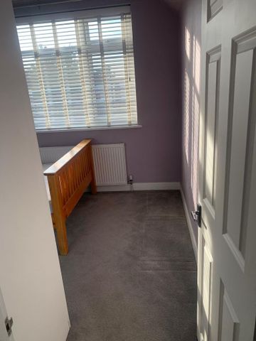 3 bedroom semi-detached house to rent - Photo 5