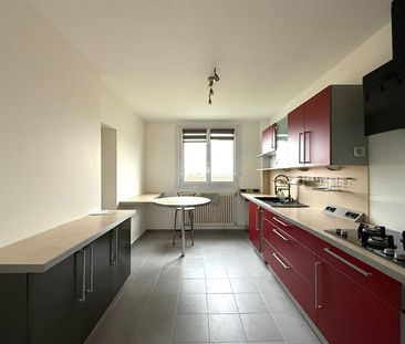 Location Appartement 4 pièces 91m² - Photo 6