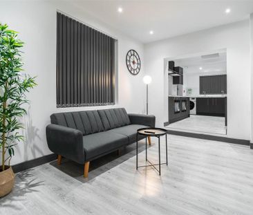 1 bedroom in a house share to rent - Photo 3