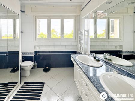 Location Appartement 4 pièces 264m² ALBI 81000 - Photo 5