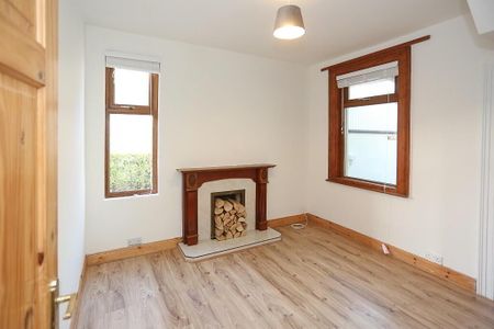 74 Church Street, Bangor, BT20 3HY - Photo 2