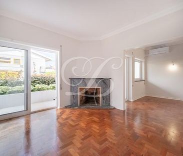 Moradia T4+1 - Photo 2