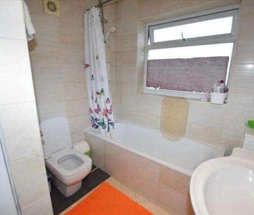 Methuen Road, Edgware, HA8 - Photo 1