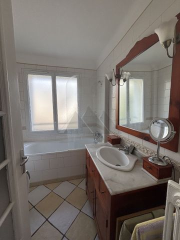 Location Appartement 3 pièces 66m² - Photo 4