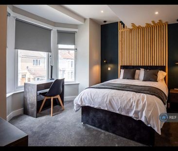 1 bedroom in a house share to rent - Photo 5