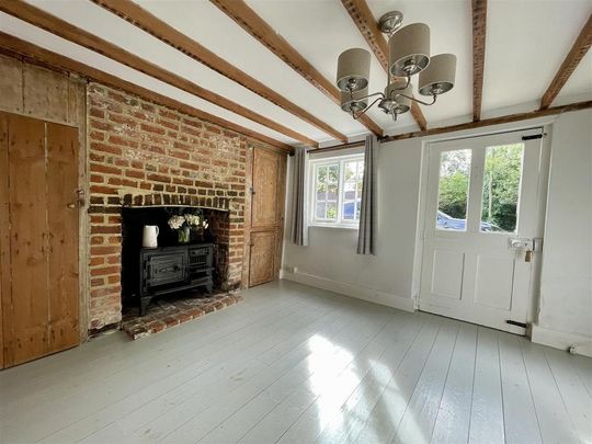 3 bedroom cottage to rent - Photo 1