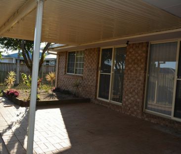 COASTAL COMFORT & EASY LIVING � YOUR BARGARA HOME AWAITS - Photo 3