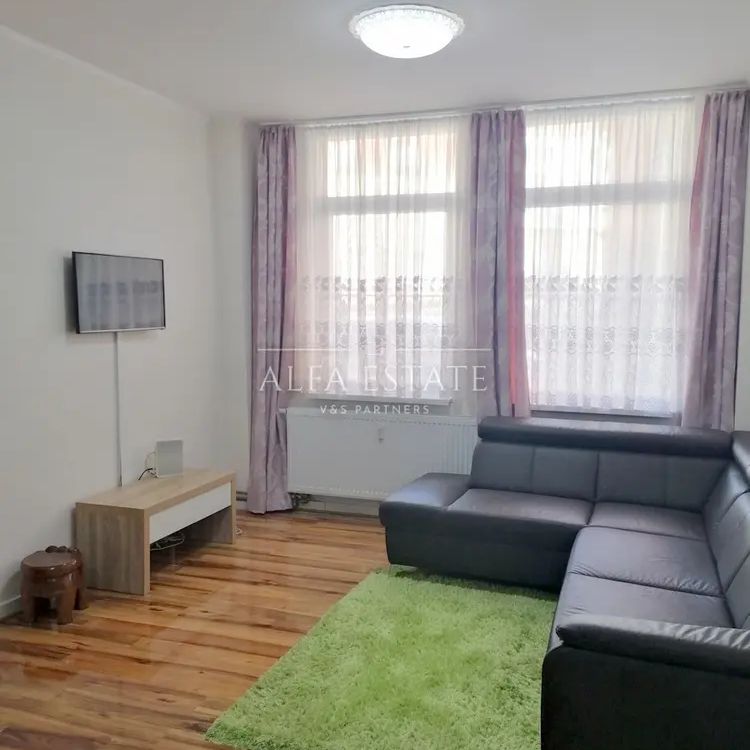 Velmi pěkný byt 2kk,65 m - Фото 1