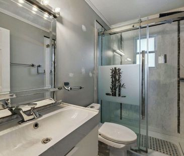 For Lease - 5921 Scott Street Unit# Upper, Niagara Falls, Ontario - Photo 3