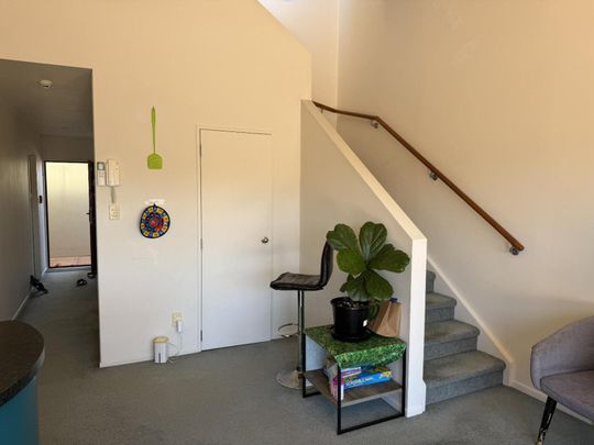 3 Bedroom Apartment in the Heart of Orewa - Photo 1