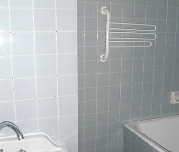 Location appartement studio 1 pièce 34 m² à Rodez (12000) - Photo 4