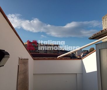 Ottimo Bilocale con Terrazzo in Affitto - Photo 2