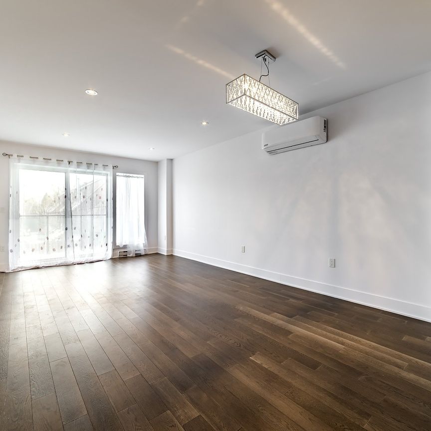 Condo for rent, Pointe-Claire - Photo 1