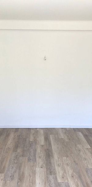 Location appartement 1 pièce 26.79 m² à Carnoux-en-Provence (13470) - Photo 1