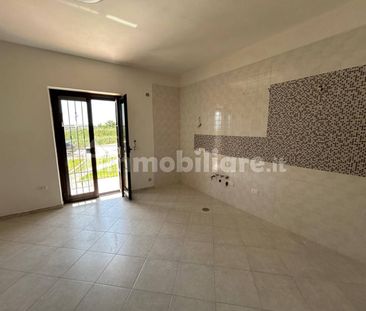 Trilocale via Cristoforo Colombo 11, Lago Patria, Castel Volturno - Foto 2