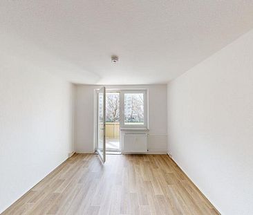 2-Raum-Wohnung mit Weitblick und guter Verkehrsanbindung - Photo 1