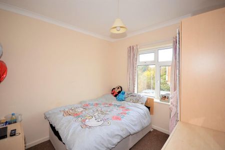 5 bedroom detached house to rent - Photo 5