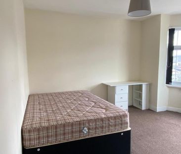 6 bedroom terraced house to rent - Photo 6