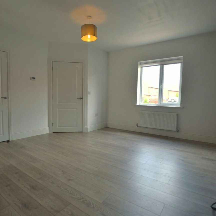 Maresfield Road, Barleythorpe, Oakham, LE15 - Photo 1