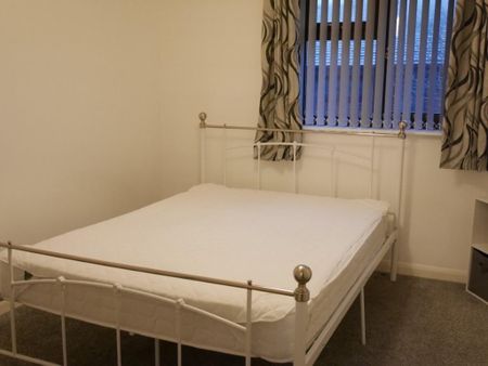 1 bedroom flat to rent - Photo 4