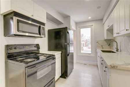 For Lease - 63 Cardinal Drive, Hamilton, Ontario - Photo 2