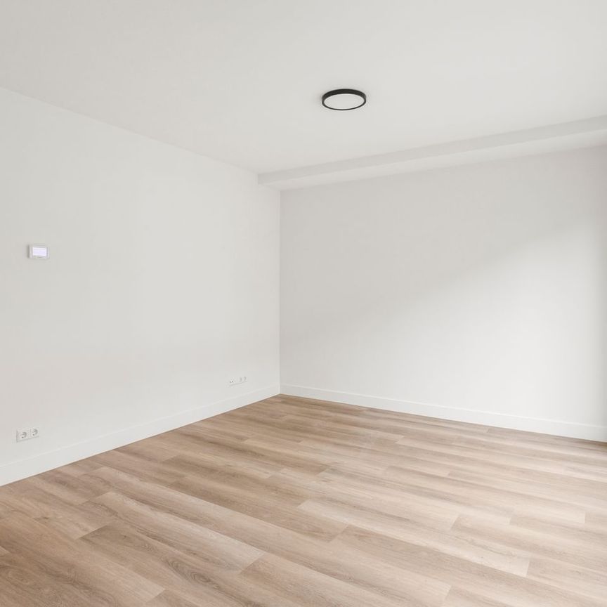 Appartement te huur: Leimuidenstraat 45-1 1059 EG Amsterdam - Foto 1