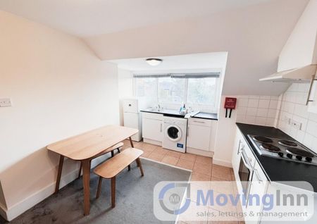 Studio to rent - Photo 2