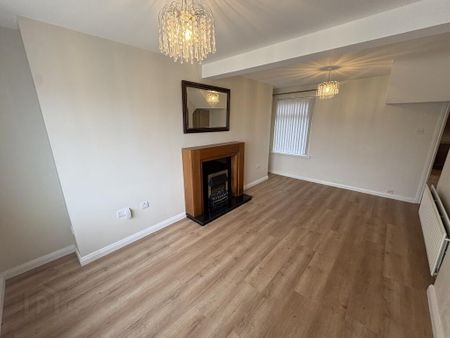 66 Donaghmore Road, Dungannon, BT70 1HB - Photo 2
