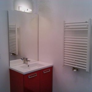 Location appartement 2 pièces 39.57 m² à La Roche-sur-Yon (85000) - Photo 2