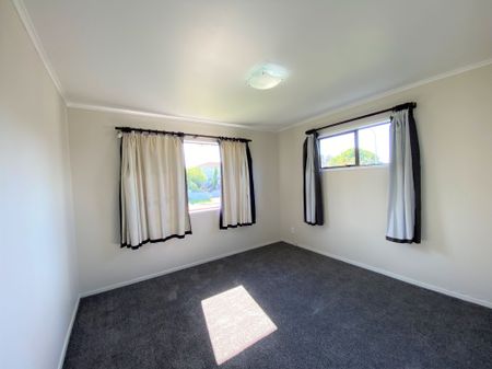 3 Bedrooms on Oreil Avenue - Photo 4