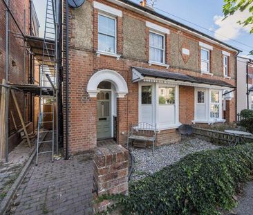 3 bedroom semi-detached house to rent - Photo 6