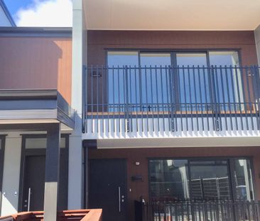 Pine Harbour Living - Photo 4