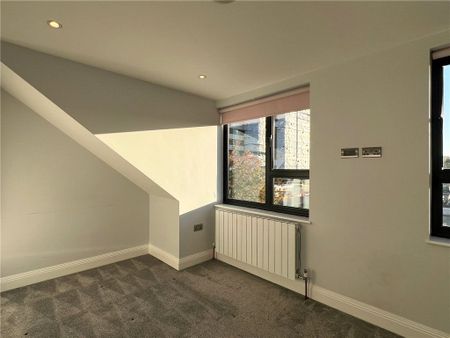 Bideford Avenue, Perivale, Greenford, UB6 8DF - Photo 4