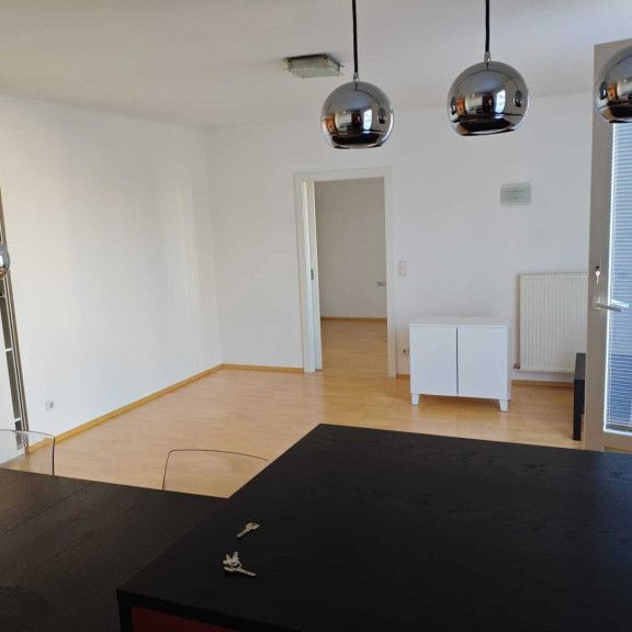 "4. BEZIRK - Moderne 2 Zimmer Wohnung mit großem Balkon und Weitblick" - Photo 1
