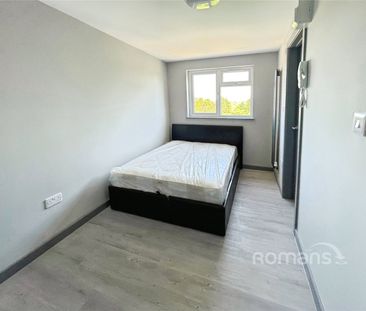 1 bedroom property to rent - Photo 5