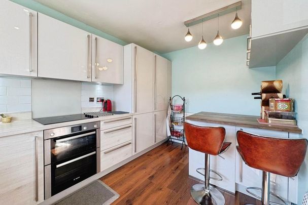 3 bedroom detached house to rent - Photo 1