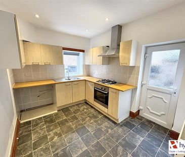 26 Heywood Road, Sale, M33 3WB, M33 3WB - Photo 6