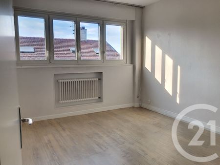 Location Appartement 6 pièces 163m² TROYES 10000 - Photo 4