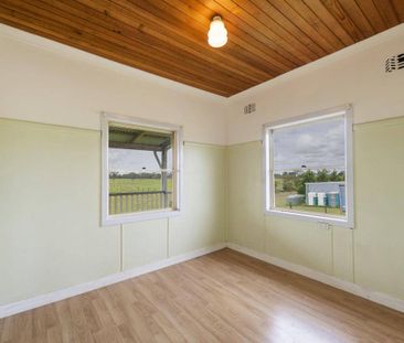 FARM HOUSE NEAR ULMARRA - Photo 4