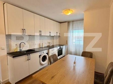 Apartament 3 camere decomandate, 67 mp, zona UMF - Fotografie 4